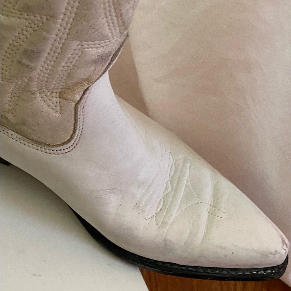 White leather Frontera Cowboy boots  🐖🐑🐓🐎🐄🌾 - Picture 6 of 8